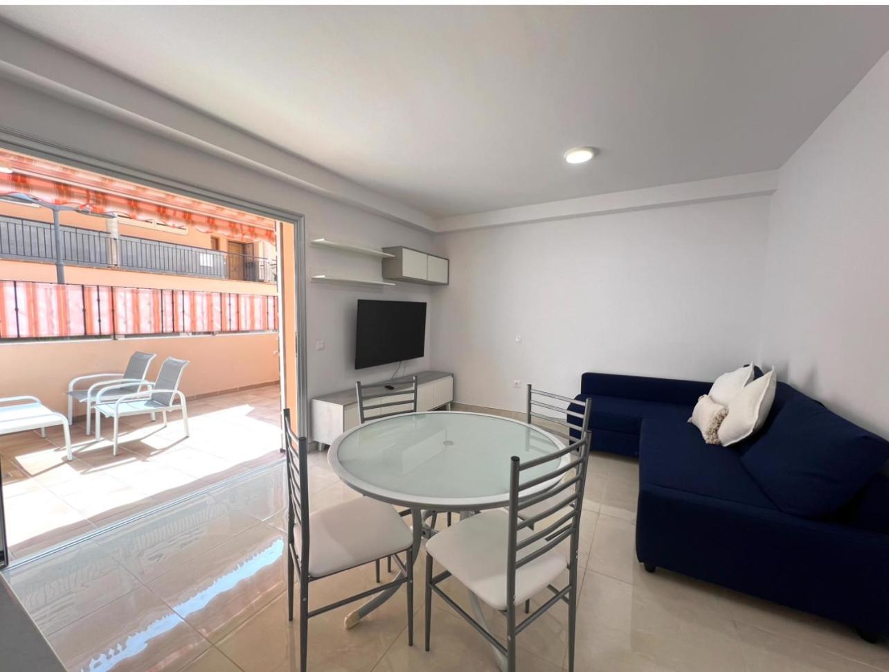 Ferienwohnung Los Cristianos Piscina Y Terraza Exterior foto