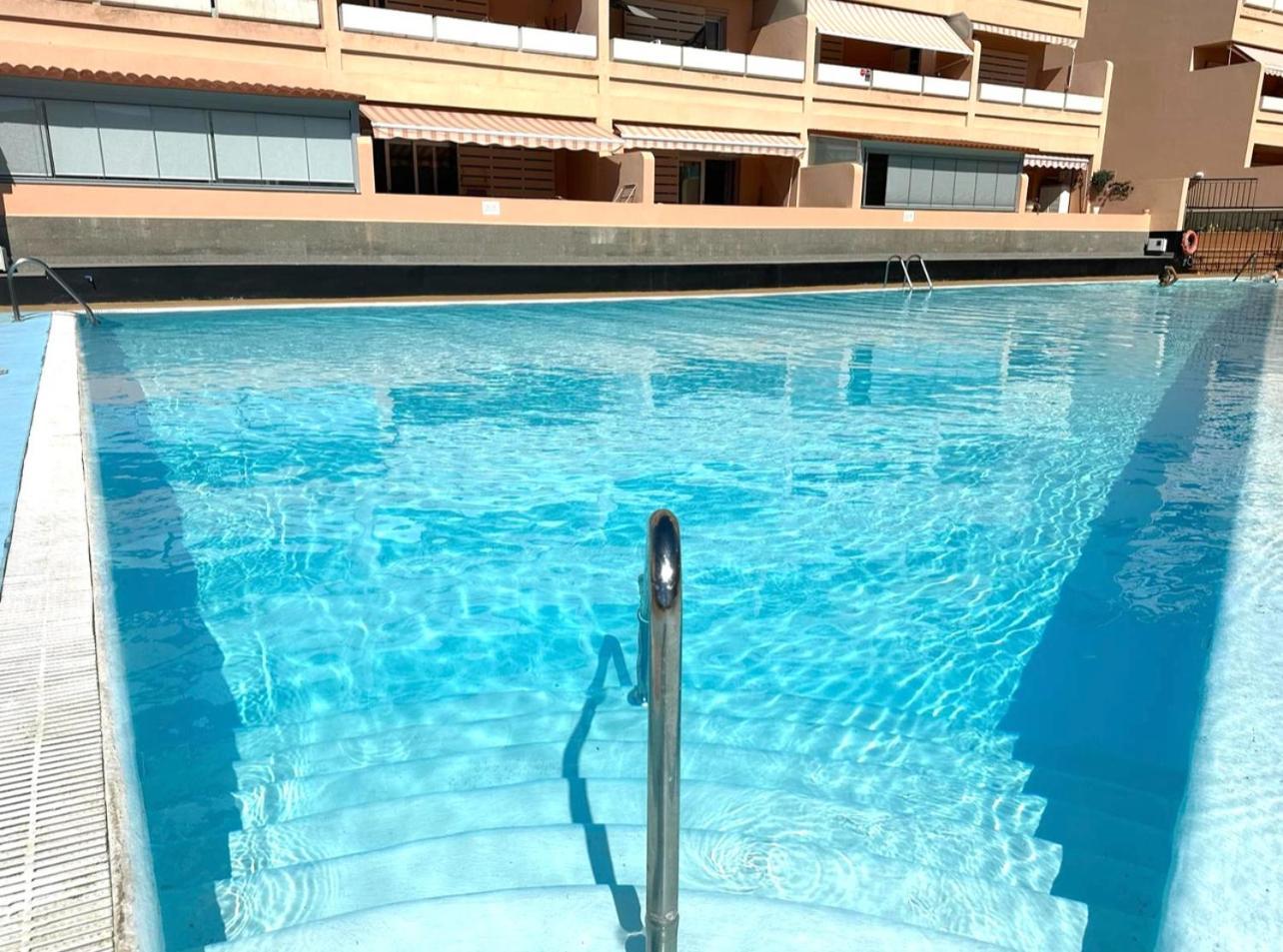 Ferienwohnung Los Cristianos Piscina Y Terraza Exterior foto