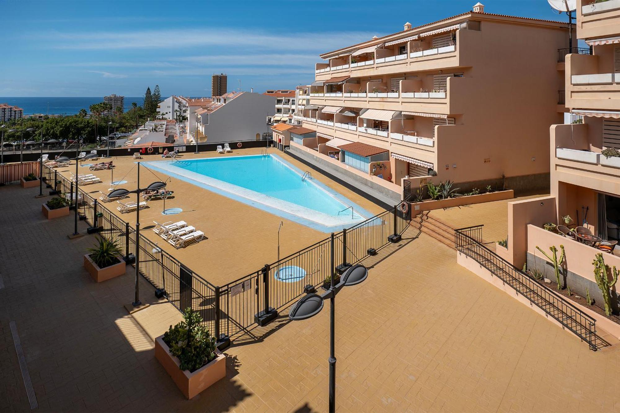 Ferienwohnung Los Cristianos Piscina Y Terraza Exterior foto