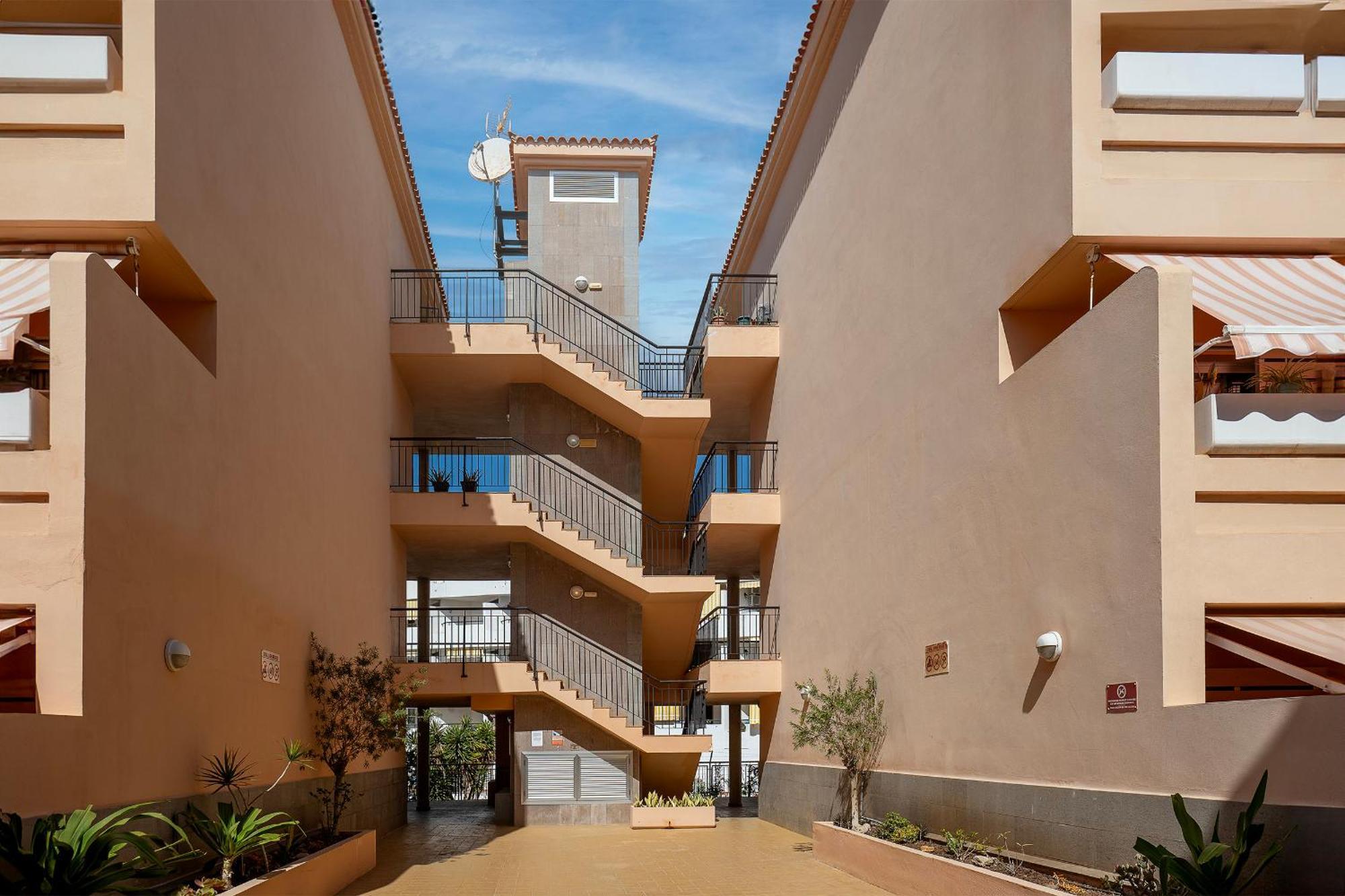 Ferienwohnung Los Cristianos Piscina Y Terraza Exterior foto